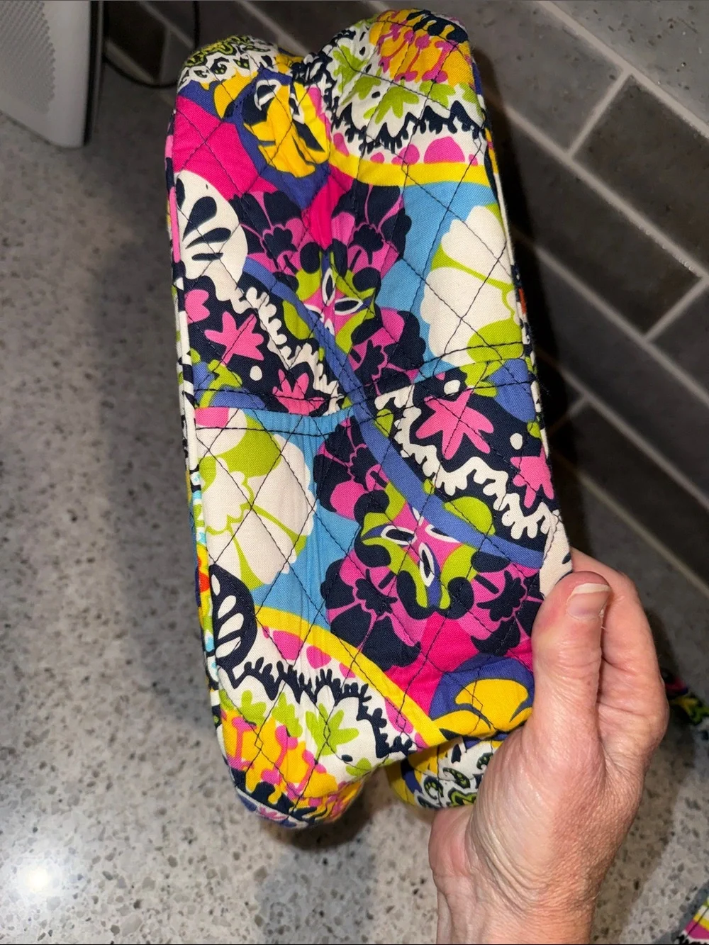 Vera Bradley Caryall Crossbody and Trifold Wallet in Rio. EUC